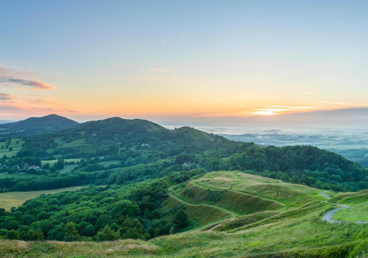 The Darwin Malvern Suite Great Malvern Exteriör bild
